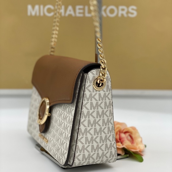 MICHAEL KORS WANDA MEDIUM SHOULDER CROSSBODY VANIL - Picture 6 of 16